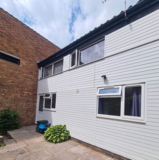 4 Bedroom House To Rent In Bed House High Kingsdown – Ref:, BS2