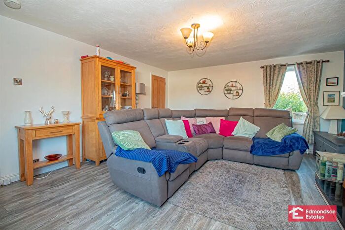4 Bedroom Detached House For Sale In Glenhugh Road, Ballymena, BT42