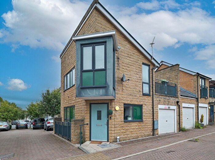 2 Bedroom End Of Terrace House For Sale In Winterson Street, Accrington, Lancashire, BB5