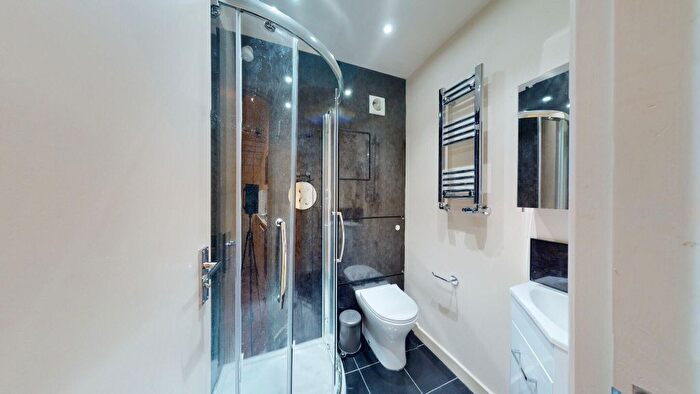 Studio To Rent In Chatsworth Road, Mapesbury, London, NW2