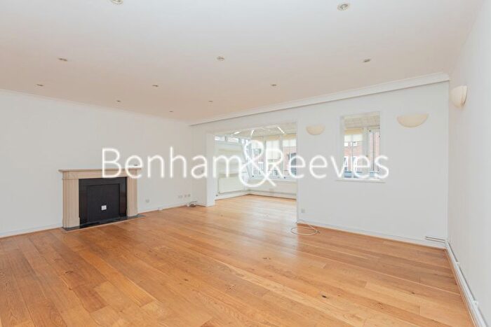 5 Bedroom Flat To Rent In Spencer Walk, Hampstead, NW3