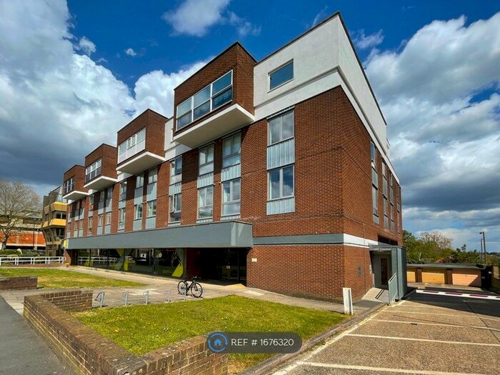 2 Bedroom Flat To Rent In Crosby House, Bromley, BR1