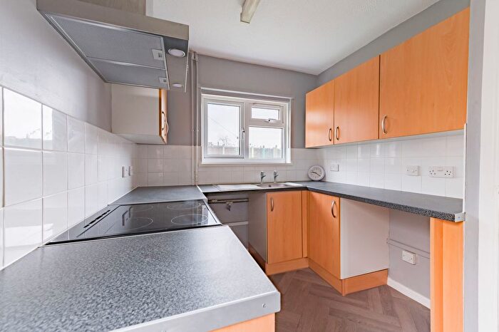2 Bedroom Semi-Detached House For Sale In Queensway, Thetford, IP24