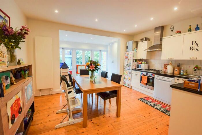 3 Bedroom Property To Rent In Florence Road, London, SW19