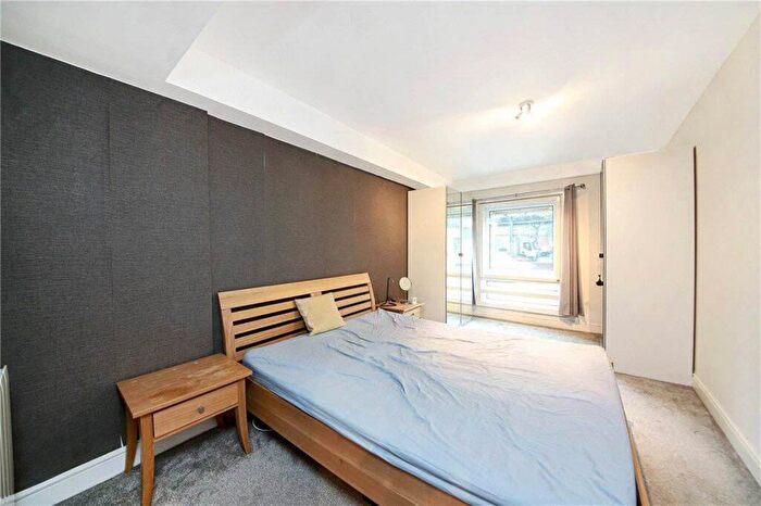 1 Bedroom Flat To Rent In The Highway, Wapping, London, E1W