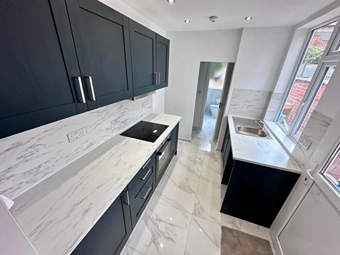 4 Bedroom House To Rent In Havelock Street, Loughborough, LE11