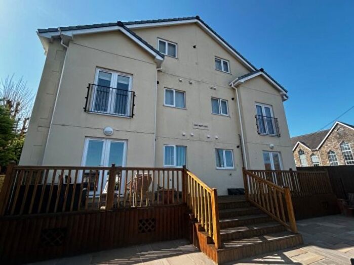 Studio To Rent In St Mary's Court, Burry Port, SA16