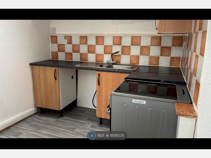 1 Bedroom Flat To Rent In Shropshire Street, Market Drayton, TF9