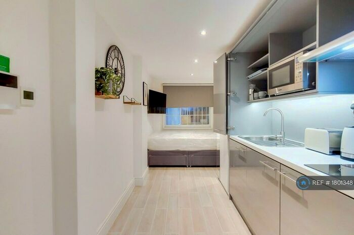 Studio To Rent In Gloucester Place, London, NW1
