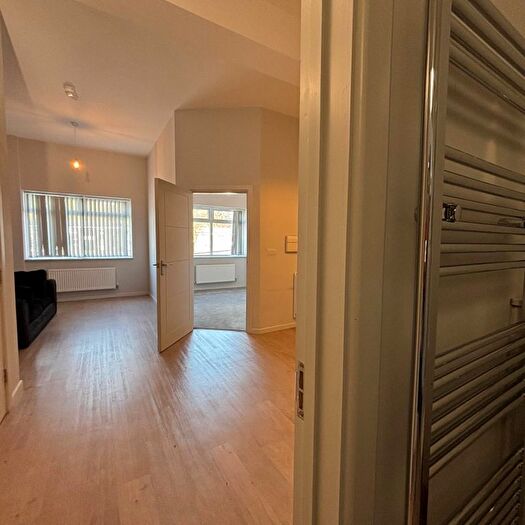 1 Bedroom Flat To Rent In Harborne Lane, Birmingham, B17