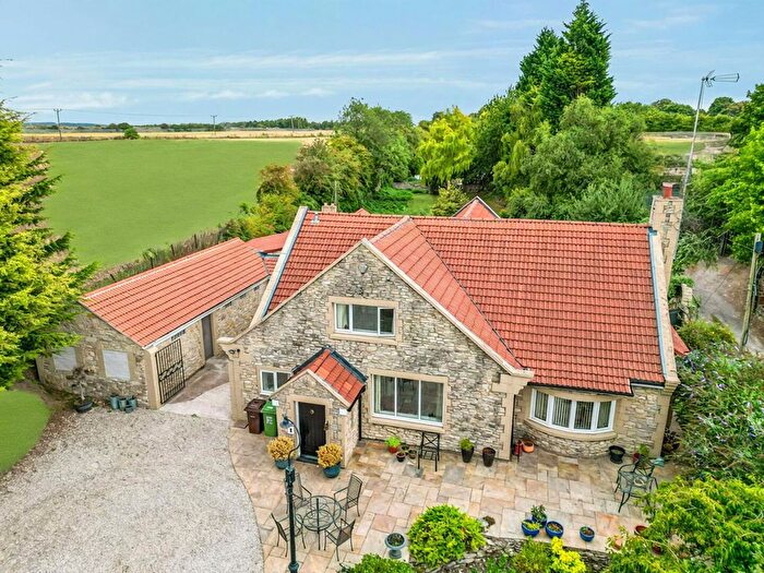 4 Bedroom Detached House For Sale In Cattlelaith Lane, Knottingley, WF11