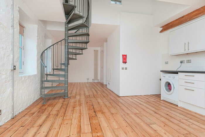 1 Bedroom Flat To Rent In Maritime Street Leith United Kingdom, EH6