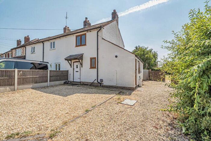 2 Bedroom End Of Terrace House For Sale In Bewell Head, Bromsgrove, B61