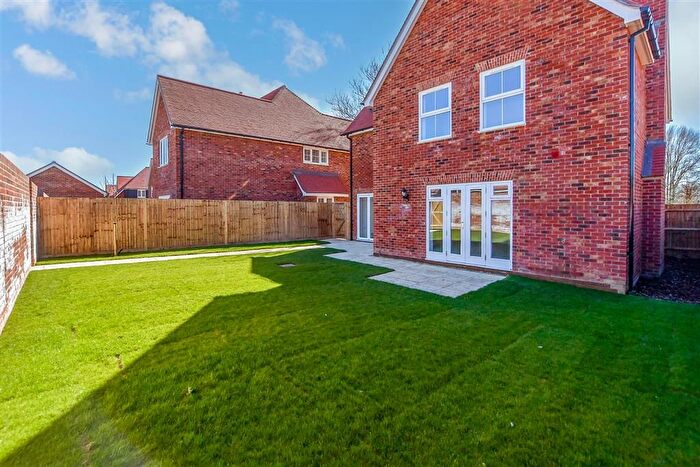 4 Bedroom Detached House For Sale In Maple Leaf Drive, Liberty View, Lenham, Maidstone, Kent, ME17