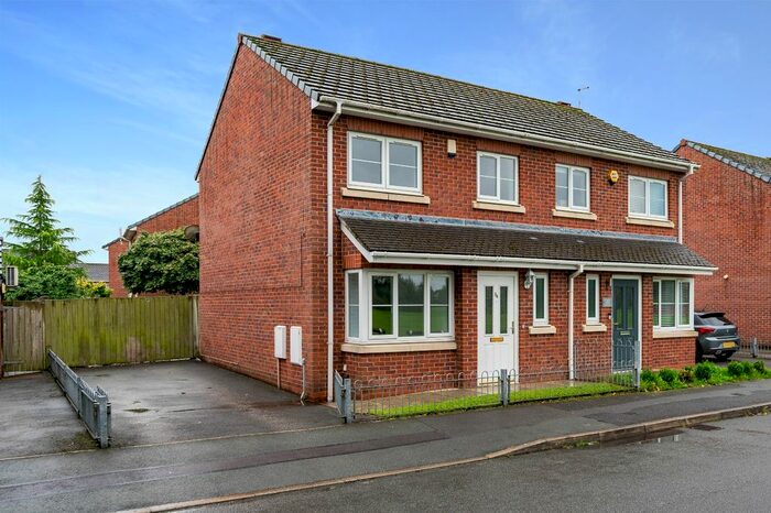 3 Bedroom Semi-Detached House To Rent In Lysander Drive, Padgate, Warrington, Cheshire, WA2