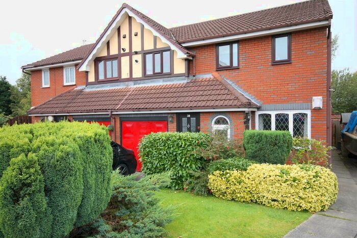 2 Bedroom Apartment To Rent In Waterslea, Eccles, Manchester, M30