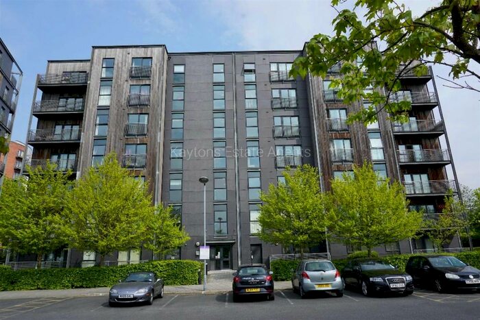 1 Bedroom Flat To Rent In The Waterfront, Openshaw, Manchester, M11