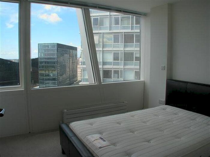 1 Bedroom Flat To Rent In Strand Street, Liverpool, L1