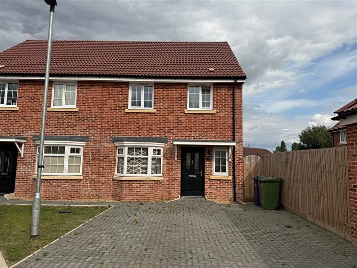 3 Bedroom Semi-Detached House To Rent In Beckett Road, Wisbech St Mary, Wisbech, PE13