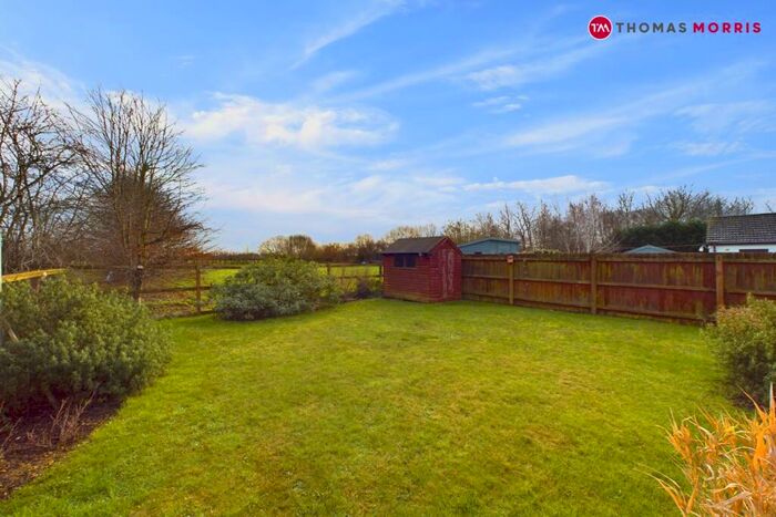 2 Bedroom Bungalow To Rent In The Fen, Fenstanton, Huntingdon, Cambridgeshire, PE28