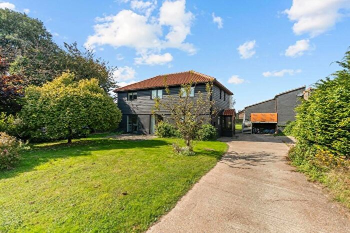 5 Bedroom Detached House For Sale In The Old Racecourse, Lewes, BN7