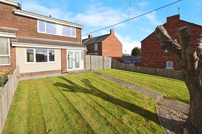 3 Bedroom Semi-Detached House For Sale In Copeland Road, West Auckland, Bishop Auckland, DL14