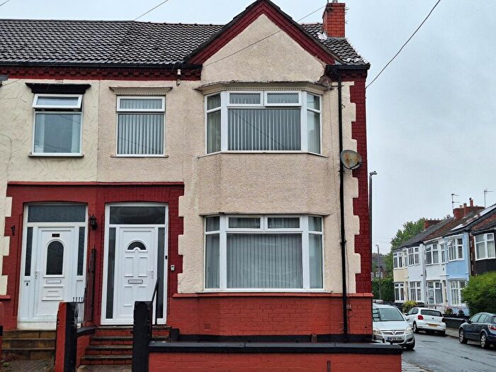 3 Bedroom End Of Terrace House To Rent In Well Lane, Birkenhead, CH42