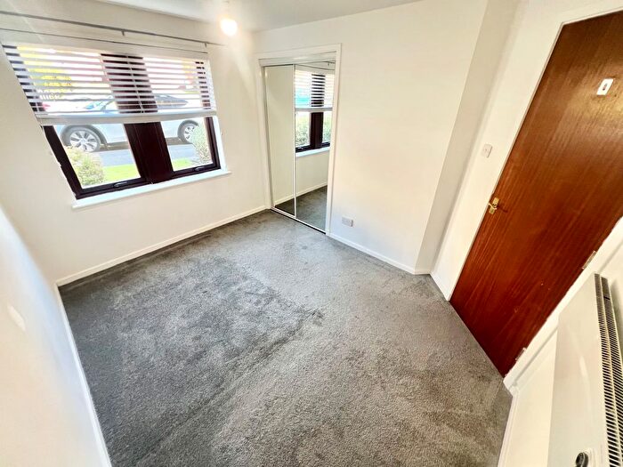 2 Bedroom Flat To Rent In Albion Street, Coatbridge, ML5