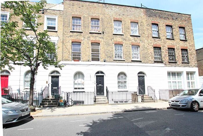 Studio To Rent In Offord Road, London, N1