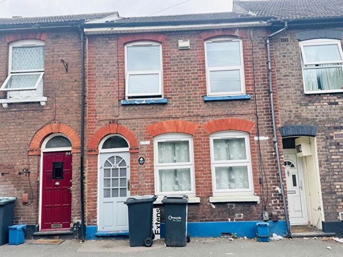 1 Bedroom Flat To Rent In Wenlock Street, Luton, LU2