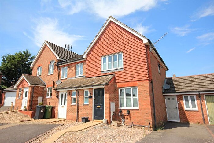 3 Bedroom End Of Terrace House For Sale In Butterfields, Wellingborough, NN8