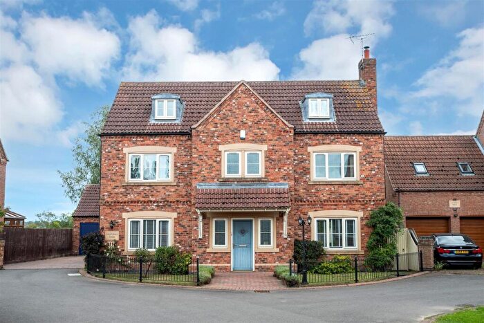 5 Bedroom Detached House For Sale In Hawthorne Leys, Normanton-On-Trent, Newark, NG23