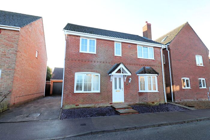 4 Bedroom Detached House To Rent In Landseer Drive, Downham Market, PE38