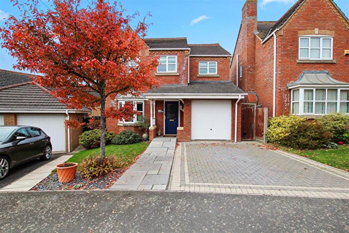 3 Bedroom Detached House For Sale In Walnut Tree Court, Higham Ferrers, Rushden, NN10