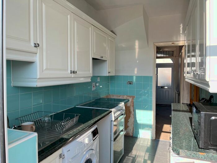 4 Bedroom Terraced House To Rent In Tynemouth Drive, Enfield, EN1