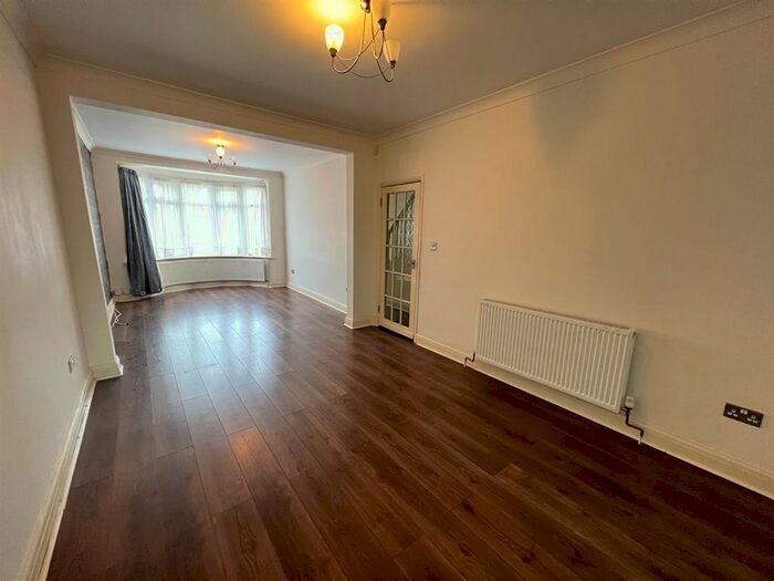 3 Bedroom Terraced House To Rent In St. Edmunds Road, London, N9