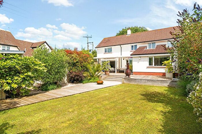 4 Bedroom Semi-Detached House For Sale In Yettington, Devon, EX9