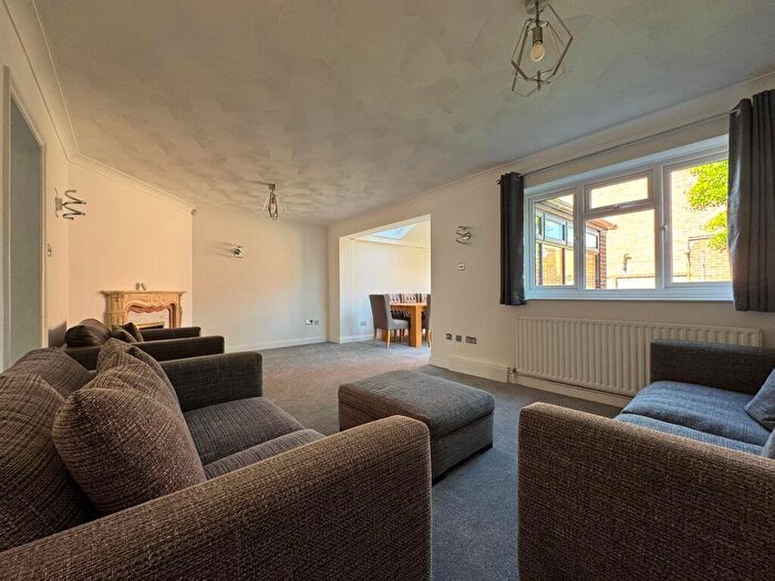 3 Bedroom House To Rent In Millstone Close, South Darenth, DA4
