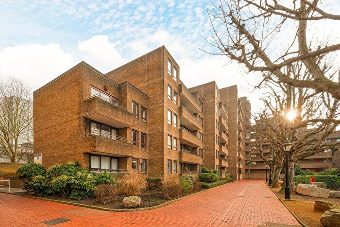 1 Bedroom Flat To Rent In Thomas More Street, London, E1W