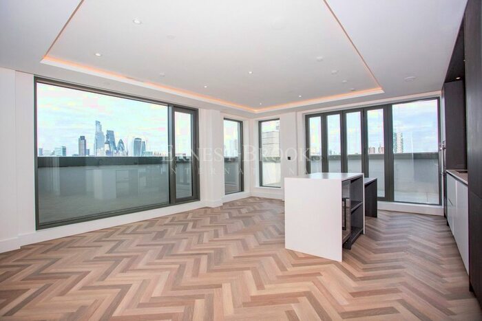 2 Bedroom Flat To Rent In Errington House, Brigade Court, Borough, SE1