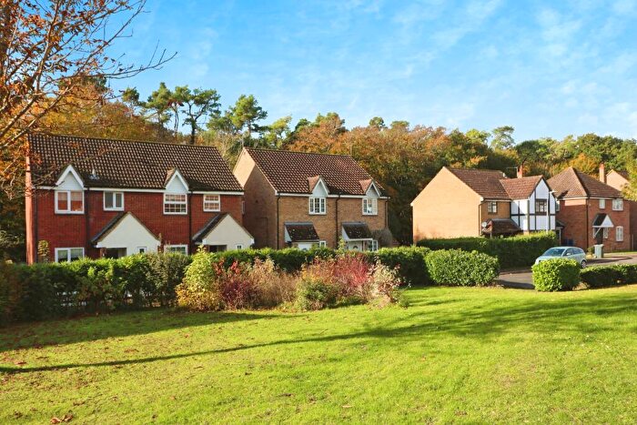 2 Bedroom Semi Detached House For Sale In Conifer Walk, Stevenage, SG2