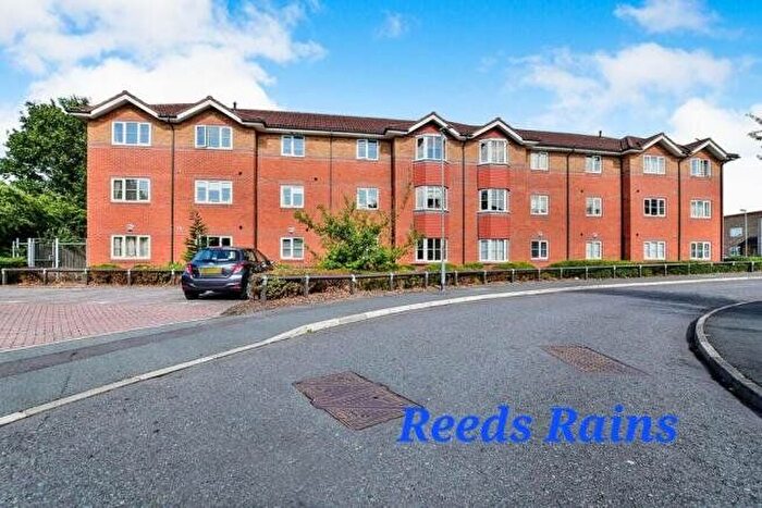 1 Bedroom Flat For Sale In Howty Close, Wilmslow, Cheshire, SK9
