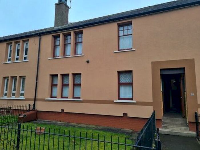 2 Bedroom Flat To Rent In Fleming Gardens South, Dundee, DD3