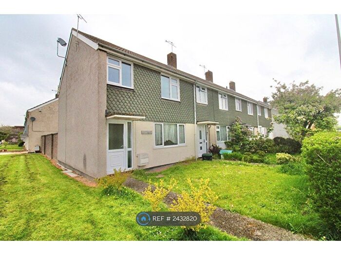 3 Bedroom Semi-Detached House To Rent In Shepton, Weston-Super-Mare, BS24