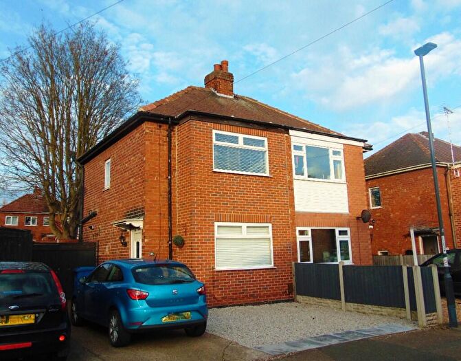2 Bedroom Semi-Detached House To Rent In Oakleigh Avenue, Chaddesden, Derby, DE21
