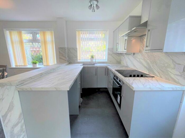 2 Bedroom Semi-Detached House To Rent In Overdale, Manchester, M27