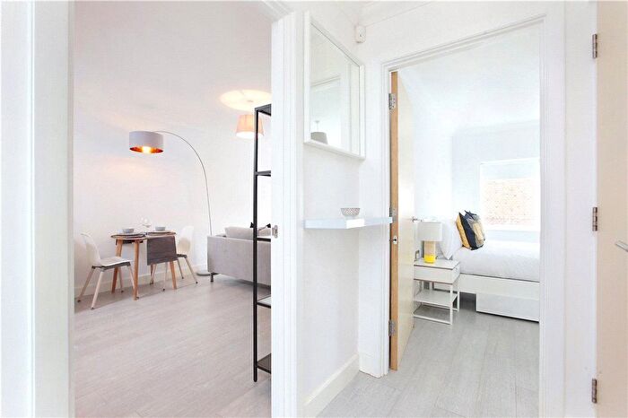 1 Bedroom Flat To Rent In Maud Chadburn Place, Clapham, SW4