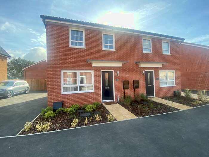 3 Bedroom House To Rent In Haldane Drive, NR4