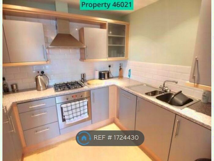 1 Bedroom Flat To Rent In Holmes Court, Birkenhead, CH42