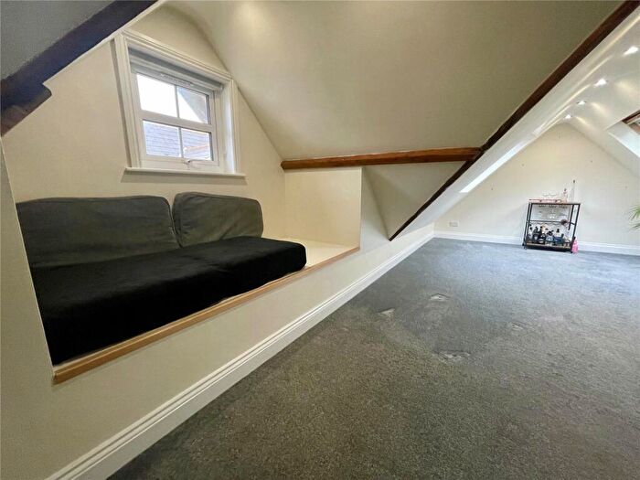 2 Bedroom Apartment To Rent In Campbell Road, Bournemouth, Dorset, BH1
